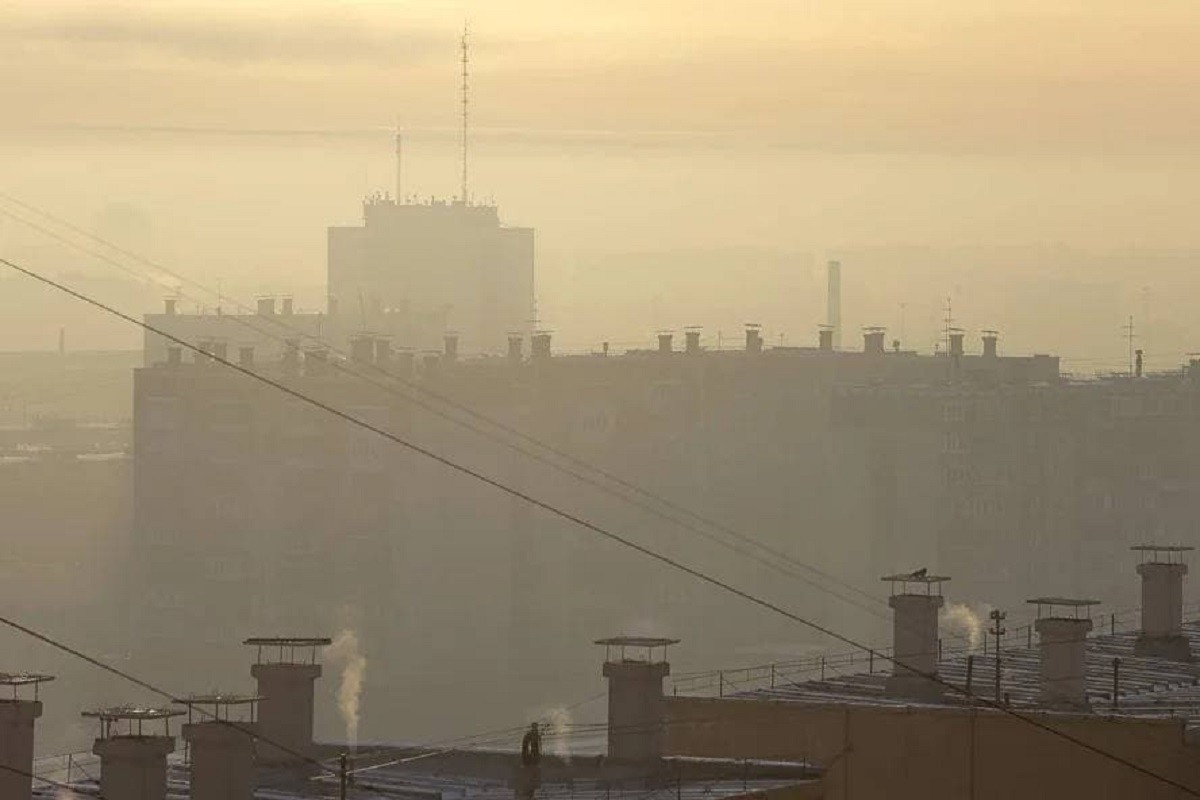 Урал затянуло смогом от лесных пожаров