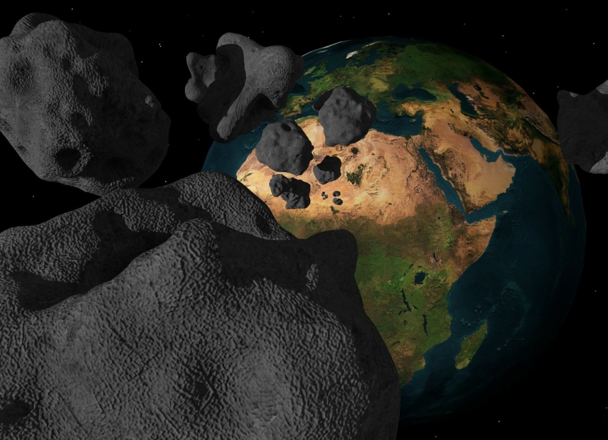 Астероид диаметром около 200 метров пролетит сегодня рядом с Землей