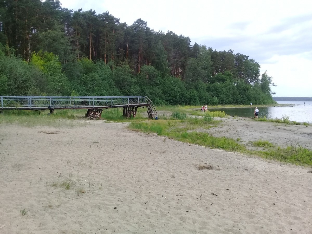 Озеро Кисегач ушло от берега: там, где недавно плавали и ныряли, можно ходить пешком