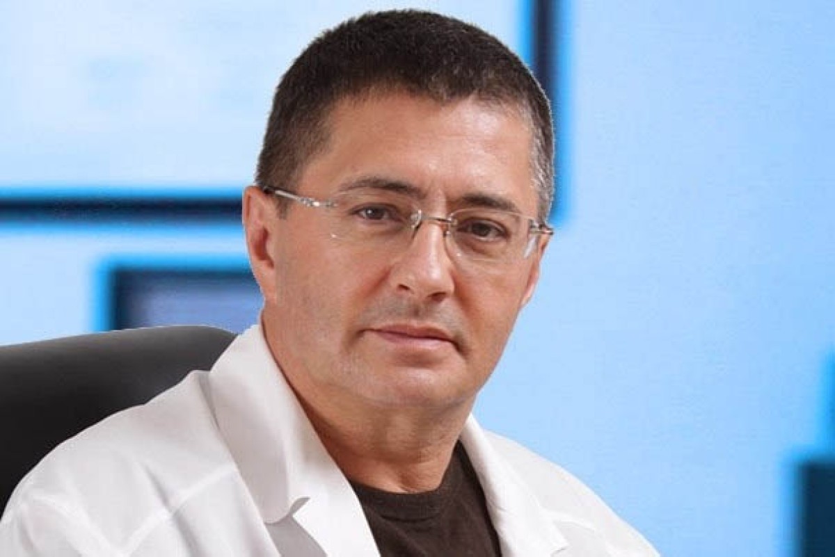 «Вакцинацию провалили с треском»: доктор Мясников