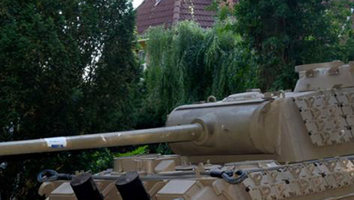 В Германии пенсионер хранил в подвале танк «Пантера»