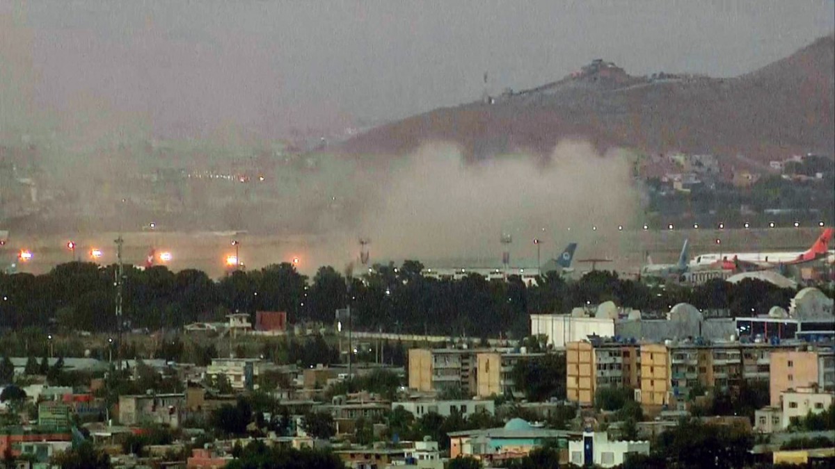 110 погибших насчитали при взрывах в Кабуле