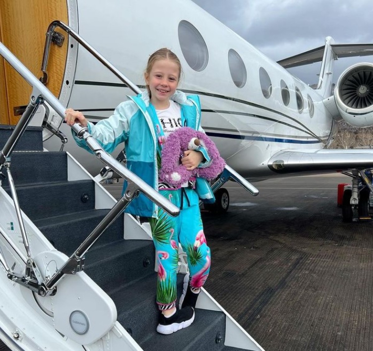7-летняя девочка родом из Краснодара стала одним из самых богатых блогеров