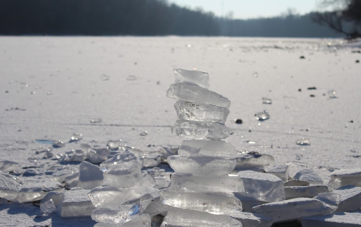 Спасатели снова предупредили жителей Кубани об опасности выхода на тонкий лед