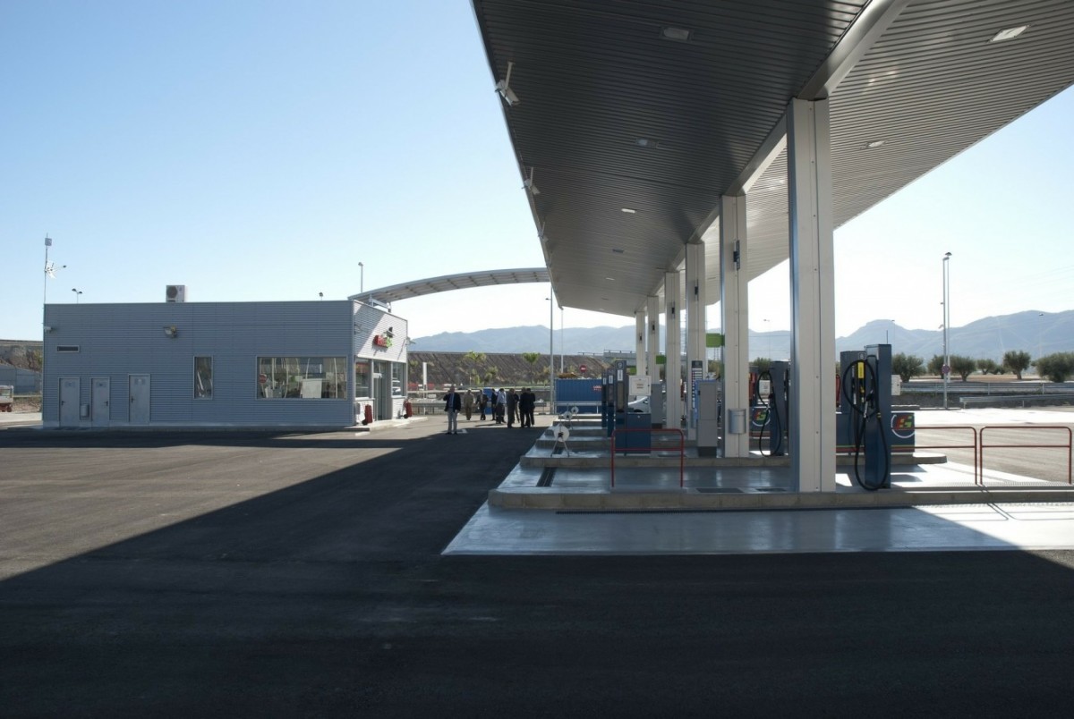 Три газозаправочные станции установят в Сочи