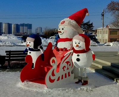 Снеговики. Фото Сергея Белковского