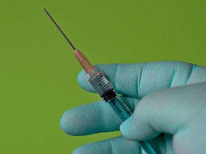 Спрос на вакцинные туры за границу вырос у россиян в 12 раз
